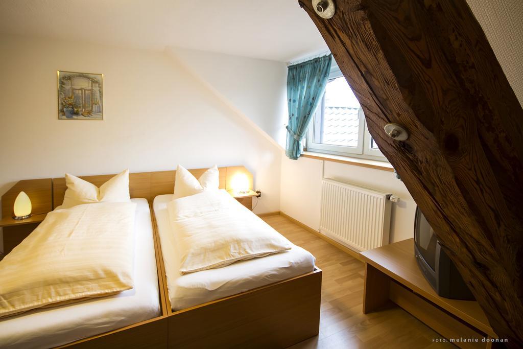 Hotel-Restaurant-Haus Berger Viersen Room photo