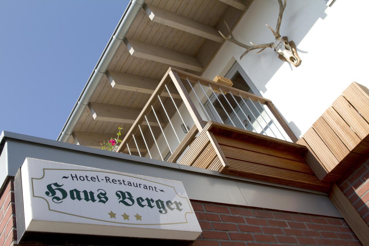 Hotel-Restaurant-Haus Berger Viersen Exterior photo